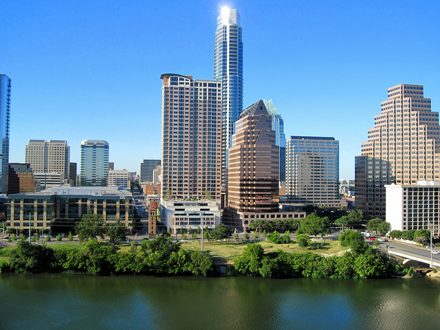 Viajes a Austin, Texas con los planes de ahorro de CVU